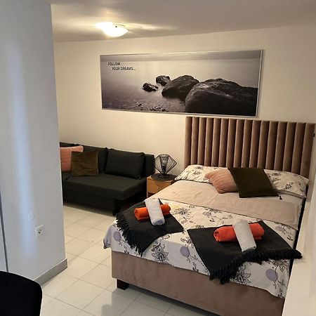 Apartments By The Sea Balica Rat, Omis - 1065 Exterior foto