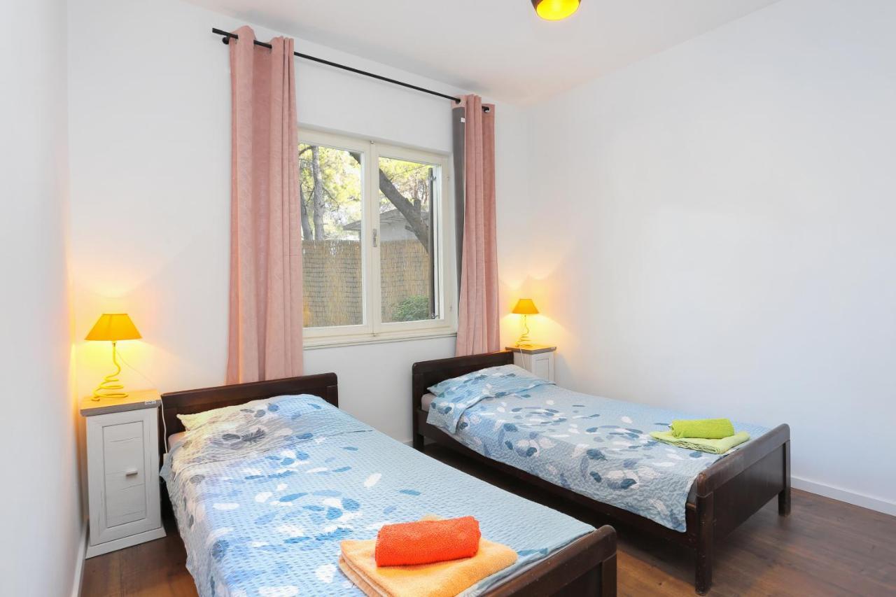 Apartments By The Sea Balica Rat, Omis - 1065 Exterior foto
