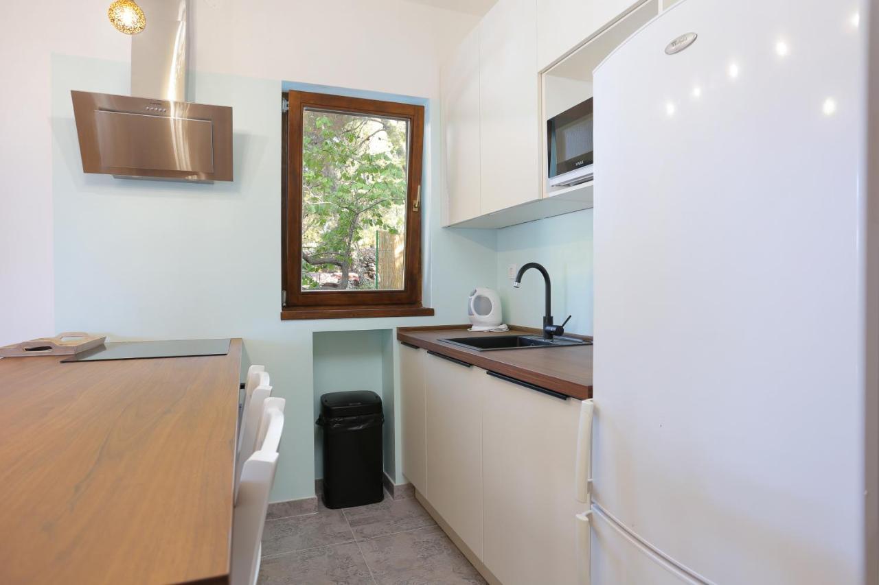 Apartments By The Sea Balica Rat, Omis - 1065 Exterior foto